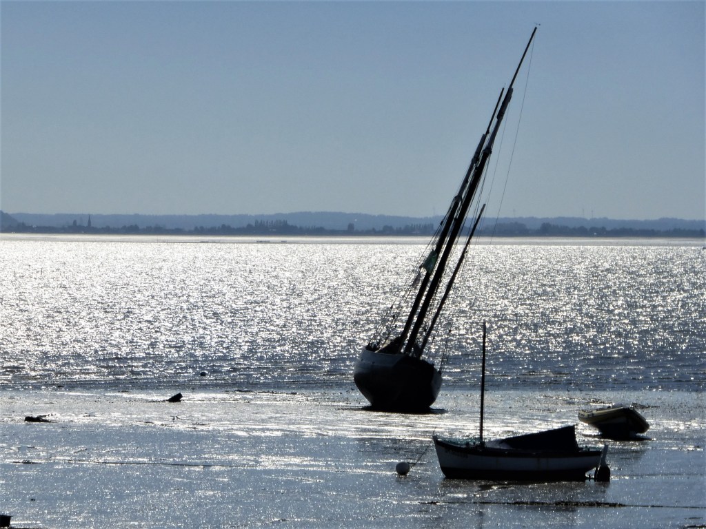 Dreimaster im Schlick