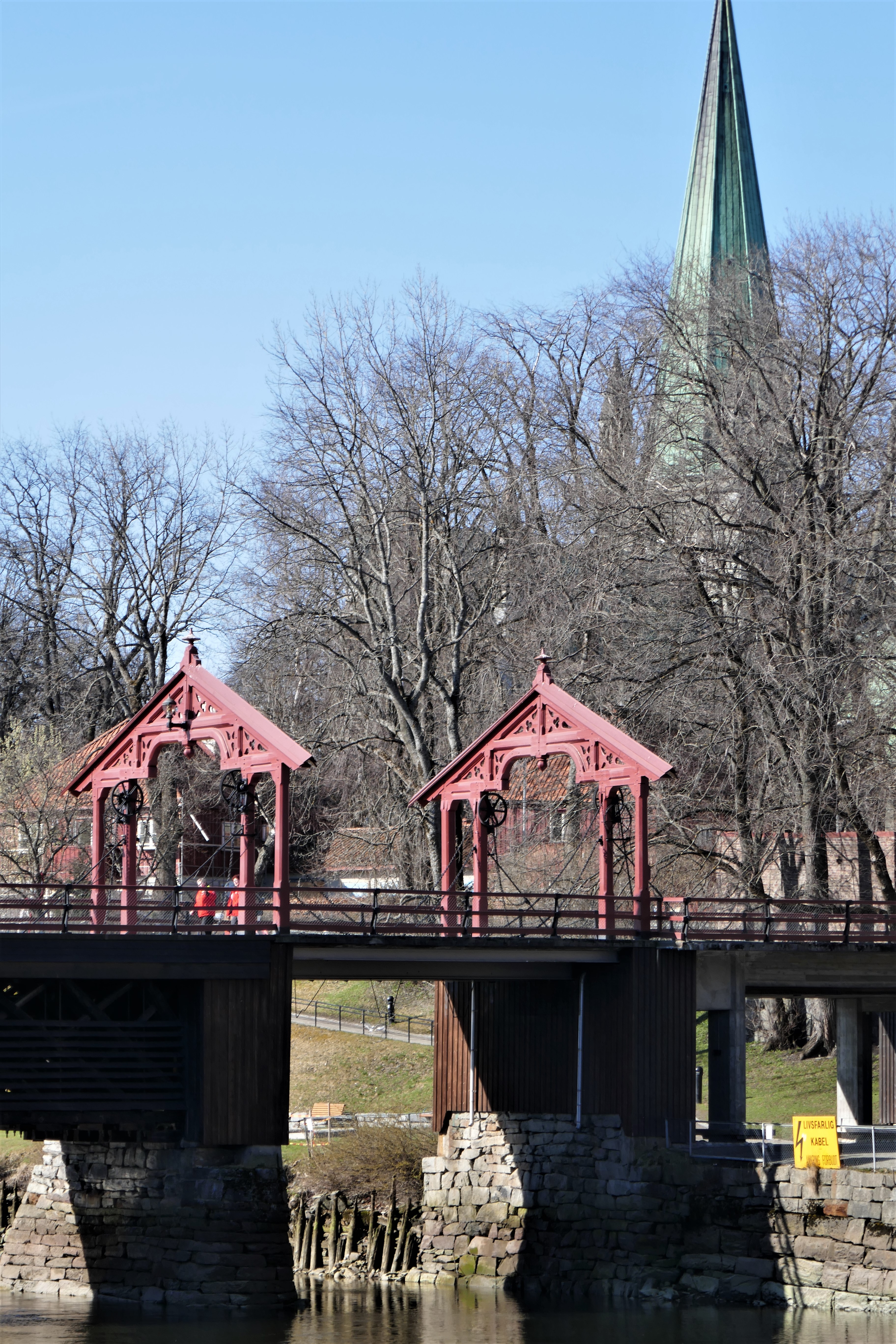 Die berühmte alte Brücke