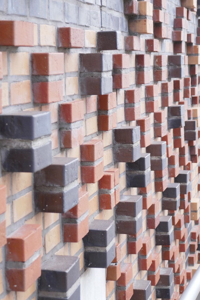 Kunst am Bau mit Backsteinen III, Hamburg