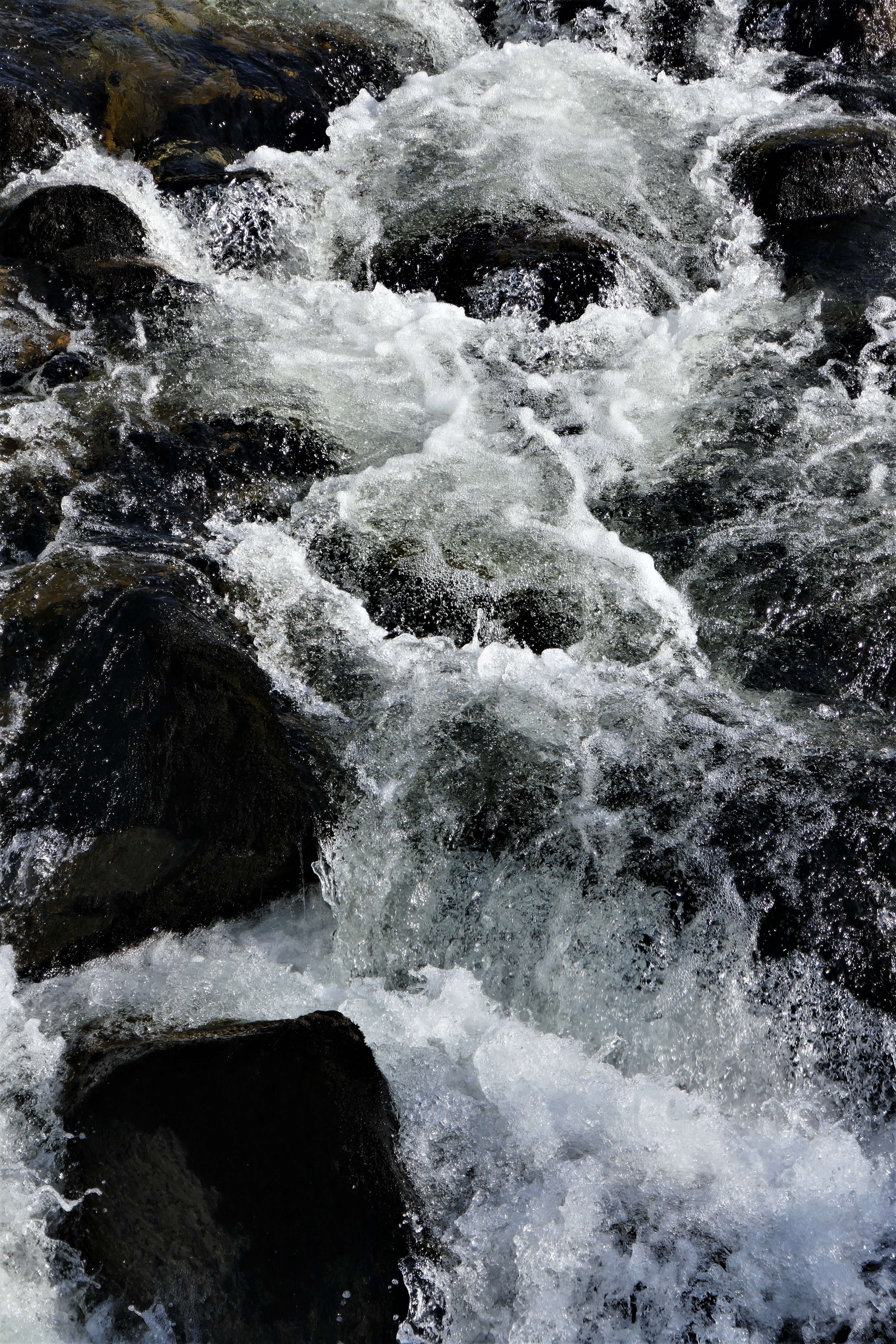 Sturzbach im Hardangerfjord