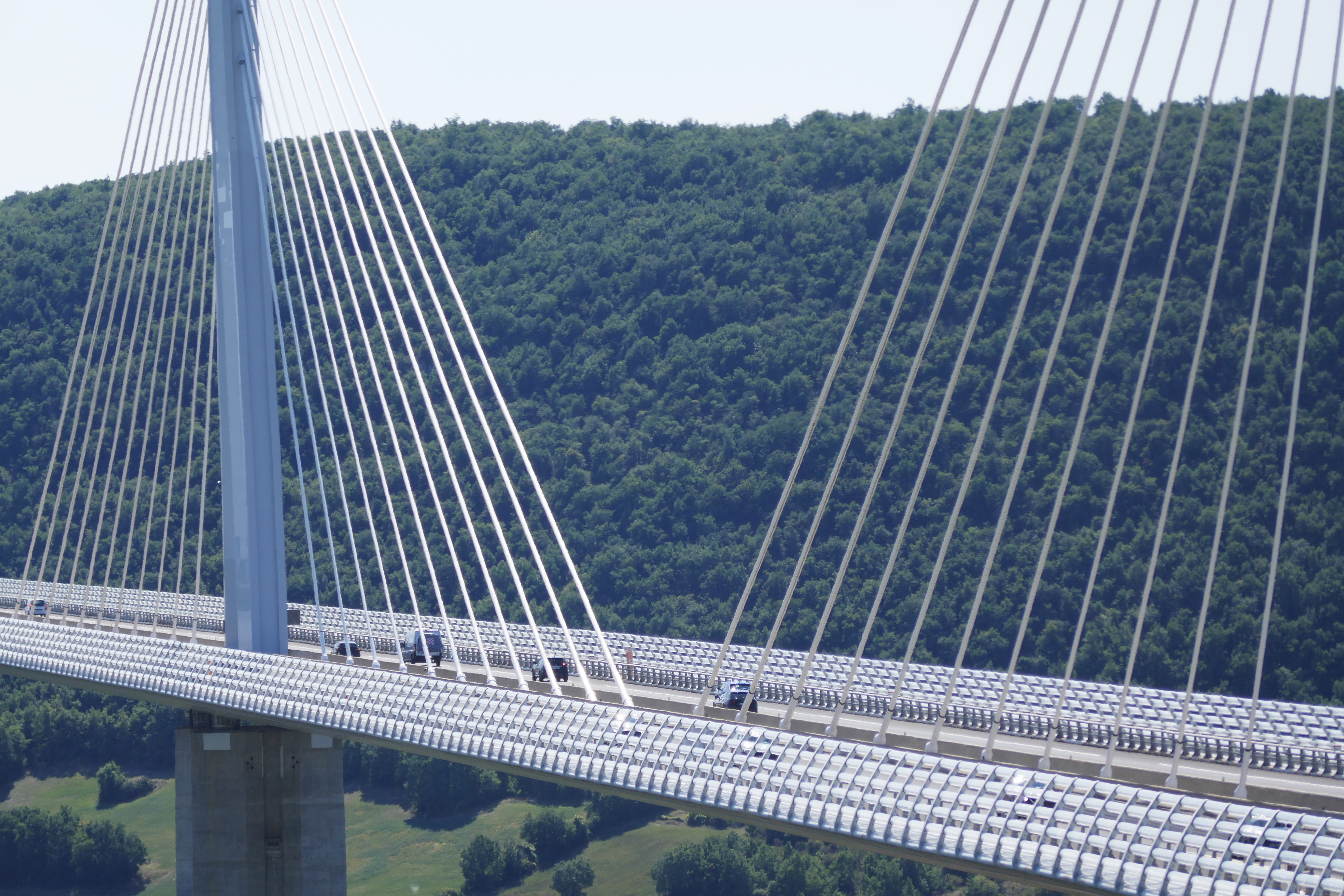 Auf ans Mittelmeer über den Viaduc de Millau